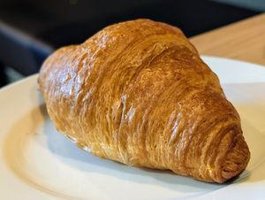 Vegan croissant at Wayne's Coffee in Berlin