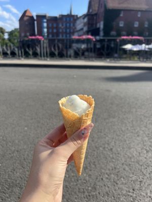   at Calluna Eispatisserie in Lueneburg