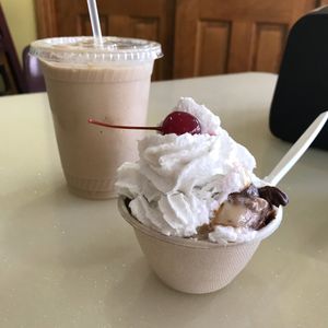 Sundae and shake at Like No Udder in Providence