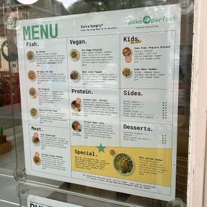   at Poké Perfect - Linnaeusstraat in Amsterdam