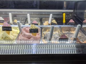 Vegan ice-cream selection 2 at Heladeria El Abuelo in Tenerife