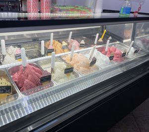 Vegan options including chocolate  at Heladeria El Abuelo in Tenerife