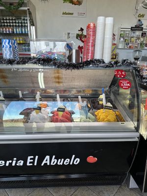   at Heladeria El Abuelo in Tenerife