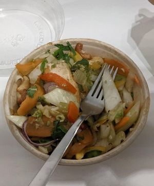 Vegan Wok-Gemüse mit BIO Tofu (incl. rice, but not on the pic) at Tonkin in Graz