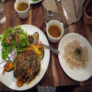 Dinner set at Vegan Cafe - Mondano in Hiroshima