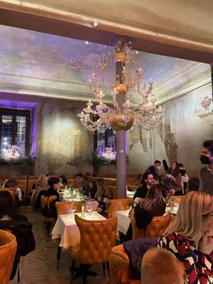 Restaurant’s Aesthetic  at Ciro and Sons in Florence
