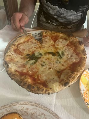 Margarita with vegan mozzarella   at Ciro and Sons in Florence