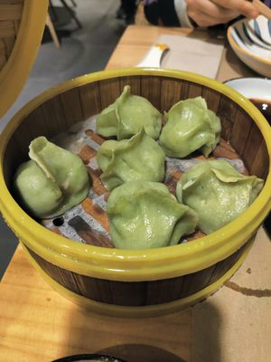 Dumplings at vabowl in Barcelona