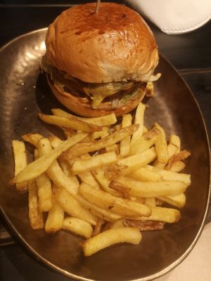 Blind date burger at Vrutal - Poblenou in Barcelona