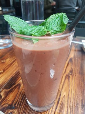 Chocolate mint smoothie at Vrutal - Poblenou in Barcelona