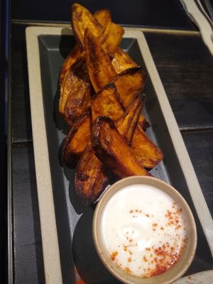 Patates de boniato at Vrutal - Poblenou in Barcelona