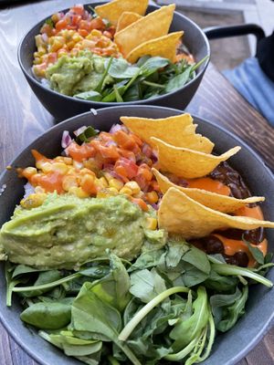 Mexican healthy bowl at Vrutal - Poblenou in Barcelona
