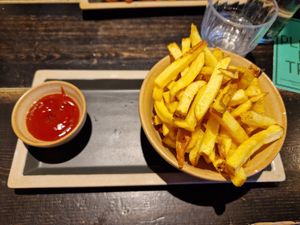 French fries at Vrutal - Poblenou in Barcelona