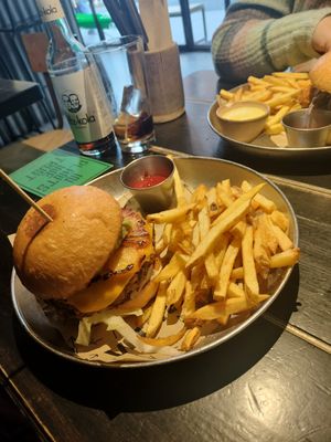 Hamburguesa chingona #Veganuary at Vrutal - Poblenou in Barcelona