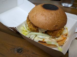 Chickun burger takeaway edition at Vrutal - Poblenou in Barcelona