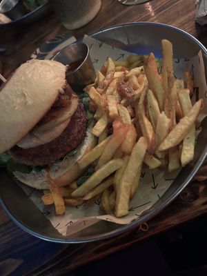 Mediocre French kiss  at Vrutal - Poblenou in Barcelona