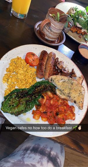 Full English  at The Nut and Nettle in Bridlington