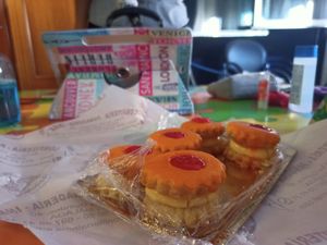 Loquitas veganas at Panadería Confitería Inma in Malaga