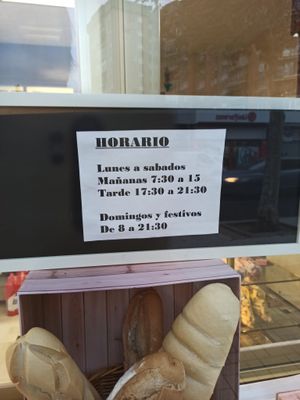 Horario at Panadería Confitería Inma in Malaga