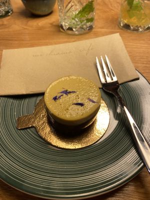 Veganes Törtchen at Mi Chiamo Cafe in Esslingen