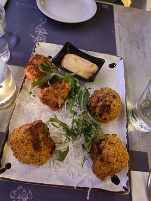 Spicy cauliflower wings at Hippocampus in Protaras