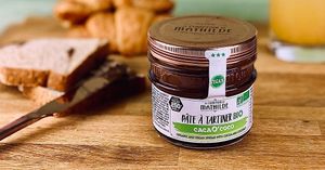 Organic & Vegan Spread with Cacao & Coconut. Available for order from www.mltz.sg

Country: France.  at MLTZ Gourmet Chocolates in Central Singapore