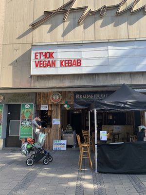 Very nice Place with Plant food and Drinks 🍃 at Etyok Vegan Kebab in Nuremberg