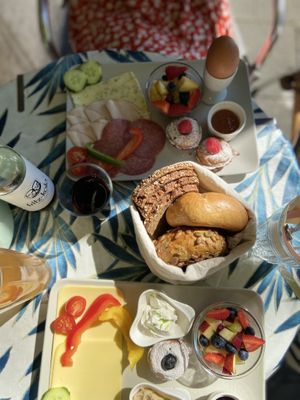   at Oh Happy Café in Munich