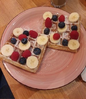 Phantasia Waffles without cream at Oh Happy Café in Munich