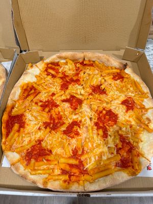 Baked ziti pizza at Pat D's Pizza in Howell