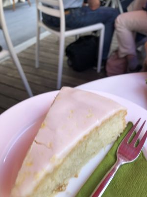 Zitronenkuchen at Verenas in Innsbruck