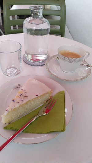 Cafe and 🍰 at Verenas in Innsbruck