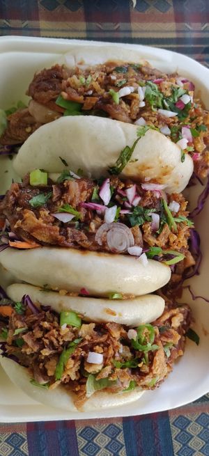 Jackfruit bao buns at Bites7060 in Larnaca