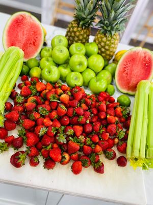 Organic produce  at Vegunti in Morganville