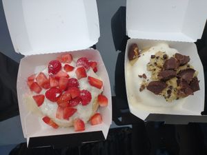 Cinnamon buns at Cinnaholic in Birmingham