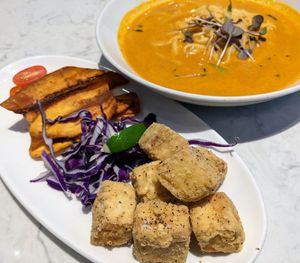 Lahksa at Mox Boarding House in Portland