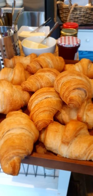 Vegane Croissants mit eigenen Marmeladen - Jeden Samstag & Sonntag at Hummelbude in Essen