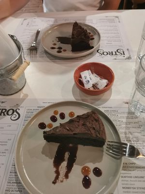 Vegan brownie at Istros in Kos