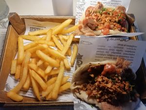 Vegan gyros at Istros in Kos