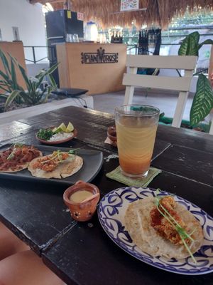 Tacos pastor y Kentucky  #Veganuary at Plantivoros in Playa Del Carmen