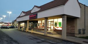  at Bulk Barn - Rue Sherbrooke E in Montreal