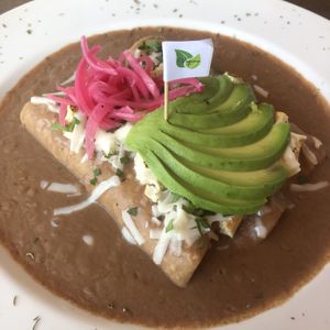 Enfrijoladas con tofu y queso vegano at Jengibre Healthy Food in Metepec
