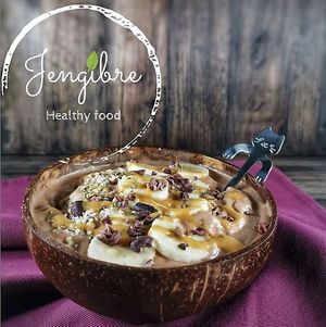 Smoothie Bowl - Crema de cacahuate at Jengibre Healthy Food in Metepec