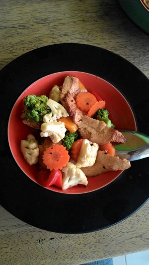 pork fry with black pepper sauce and vegetables at Pattaya Vegetarian Food in Pattaya