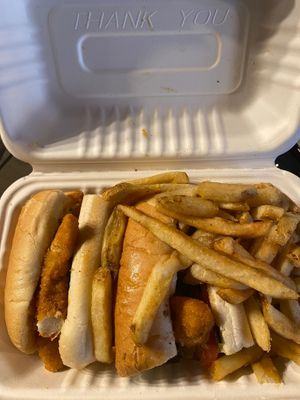 Shrimp Po Boy. Yummy 🤤  at SoulTarian - Maybe closed in Temple Hills