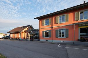 the SRIGNAGS restaurant is located in the former train station building in Derendingen at Srignags in Derendingen