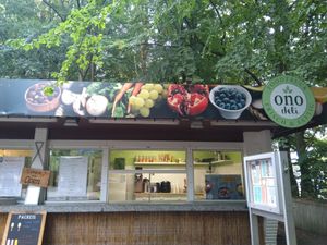 Main entrance at Ono Deli in Gluecksburg