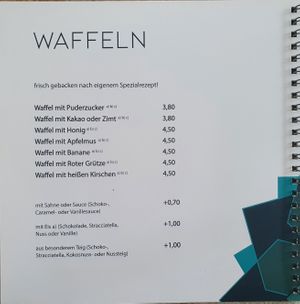 Waffles (not vegan!) at Rumi's in Frankfurt