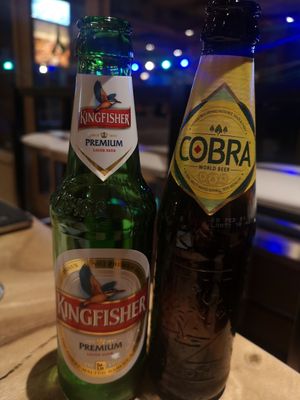 Indisch bier! Kingfisher & Cobra at Indian Hut in Aalsmeer