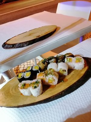 Another plate of rolls at FU 89 in Coimbra